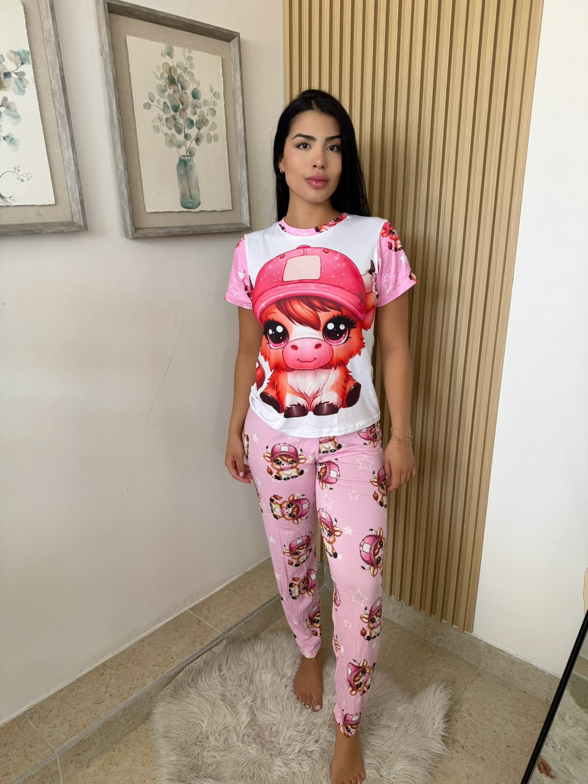 UNIQUE T-SHIRT PANTS