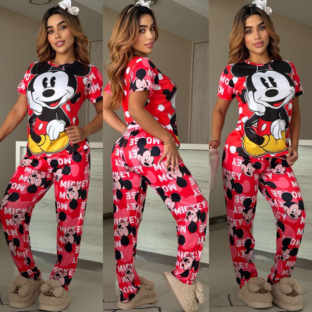 UNIQUE T-SHIRT PANTS