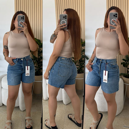 SHORT JEANS